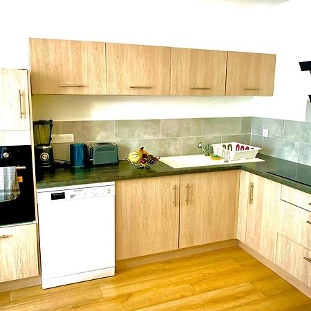 L Indemodable Renove Spacieux Et Lumineux Avec 2 Chambres Sarrebourg Eksteriør billede
